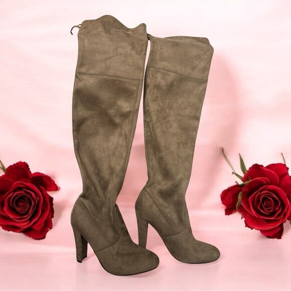 Steve Madden Elegant Taupe Women's Boots 7.5 - Picture 2 of 3